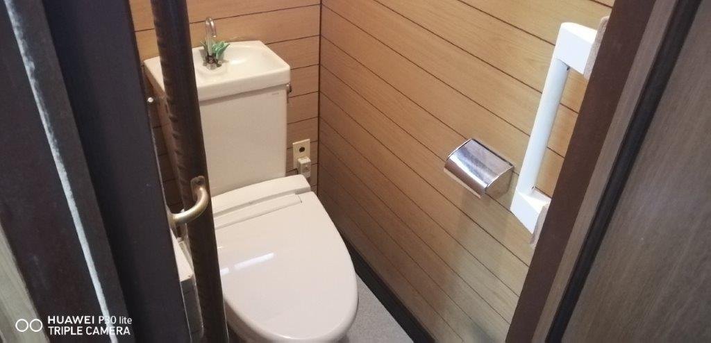 新高根トイレ
